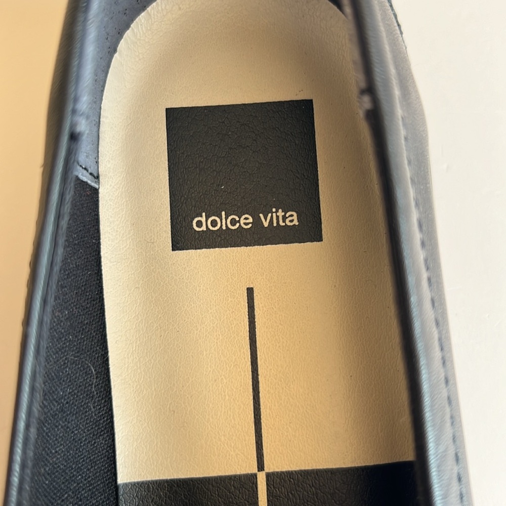 ✨SUMMER SALE✨ Dolce Vita Elias Black Chunky Rubber Sole Loafers - Picture 4 of 6